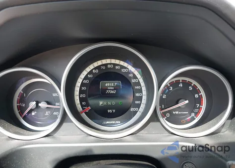 2015 Mercedes-Benz E 63 Amg S 4Matic z USA, uszkodzony, nr VIN WDDHF7GB6FB116906